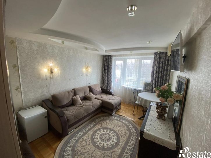 3-комн квартира Азовская ул., 16