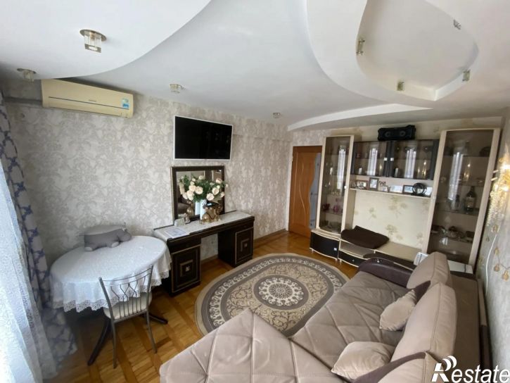 3-комн квартира Азовская ул., 16