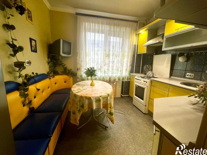 3-комн квартира 5-я Линия ул., 21