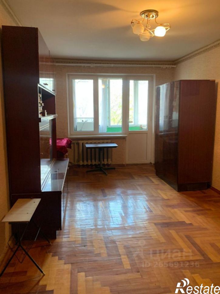 1-комн квартира улица Маркова, 347,  д. 347