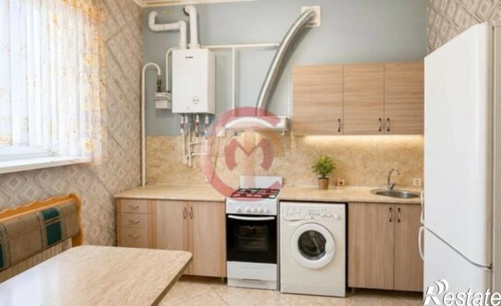 1-комн квартира улица Советской Армии, 80,  д. 80