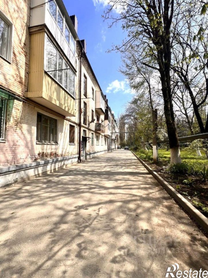 1-комн квартира улица Советской Армии, 222,  д. 222