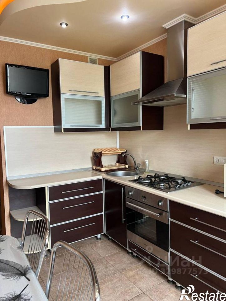 3-комн квартира ул Луначарского, 406,  д. 406