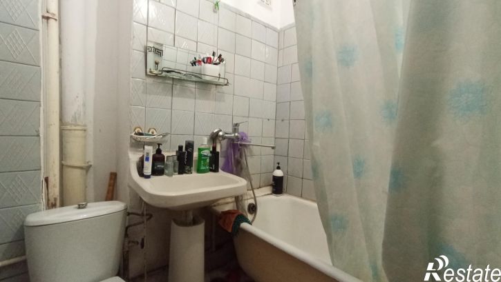 2-комн квартира Урицкого ул., 140