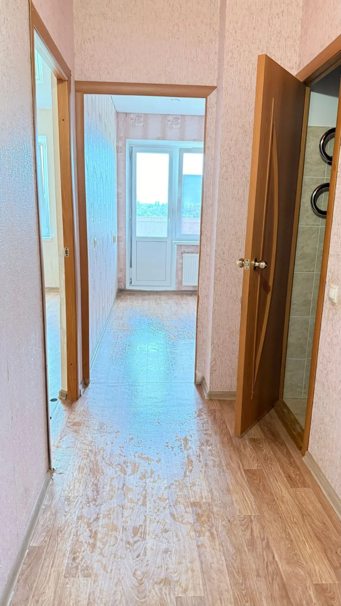 Купить квартиру за 3 850 000 рублей на Авиаторов проспект, 6