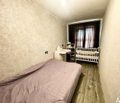 3-комн, 57кв м, этаж 4/5 Новороссийская ул., 80