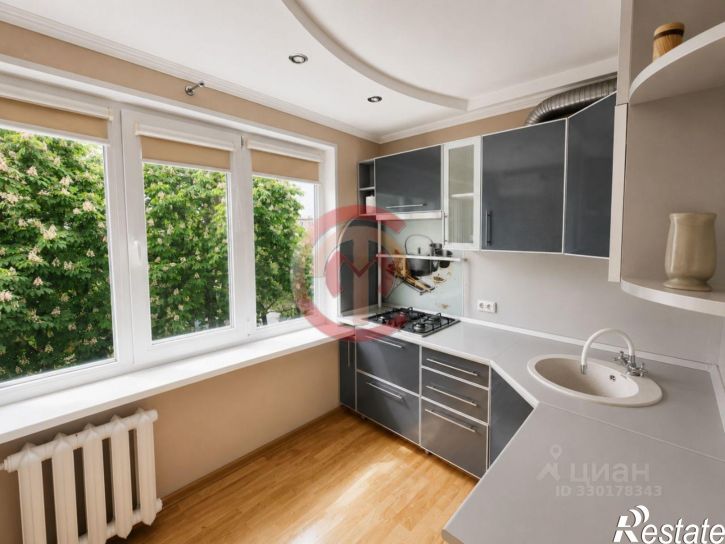 3-комн квартира ул Советской Армии, 27,  д. 27