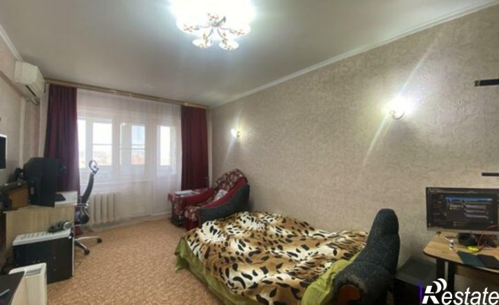 3-комн квартира ул Новороссийская, 1,  д. 1