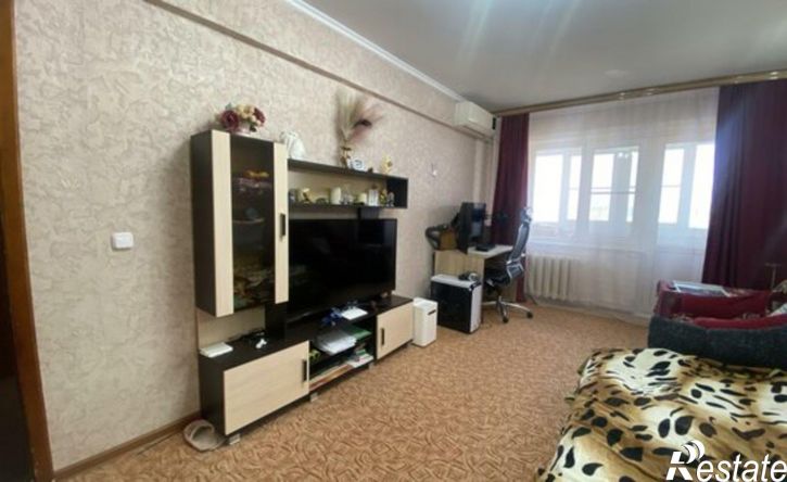 3-комн квартира ул Новороссийская, 1,  д. 1