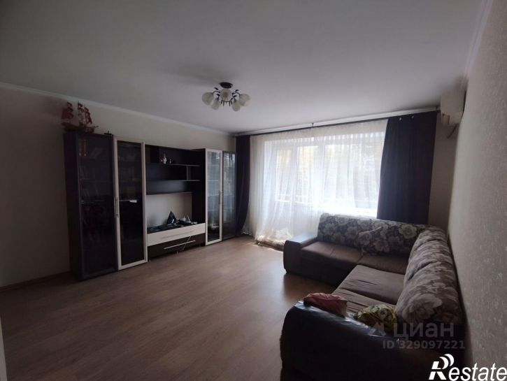 2-комн квартира улица Матвеева, 151,  д. 151