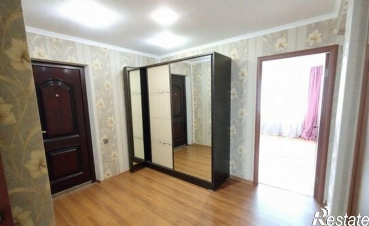 3-комн квартира улица Ефремова, 85Б,  д. 85Б