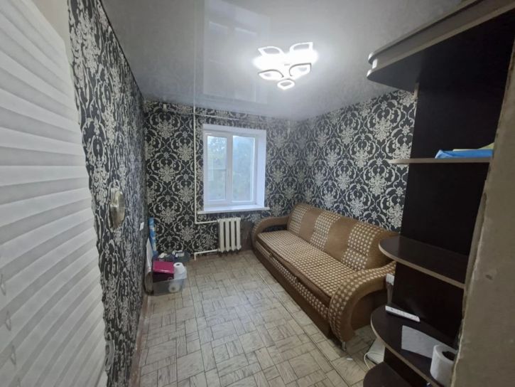 3-комн квартира Ефремова ул., 75