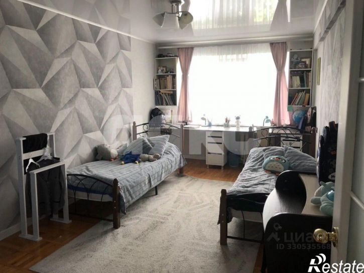 3-комн квартира ул Маркова, 48,  д. 48