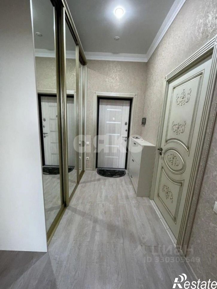 3-комн квартира улица Советской Армии, 210,  д. 210