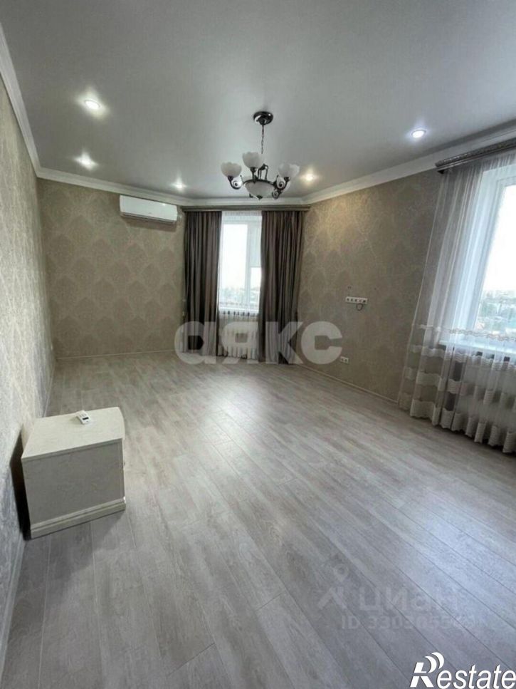 3-комн квартира улица Советской Армии, 210,  д. 210