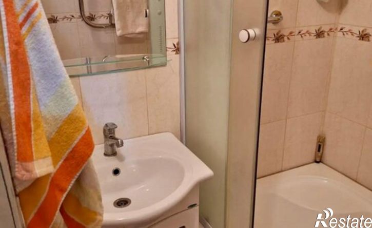 2-комн квартира Новороссийская улица, 74,  д. 74
