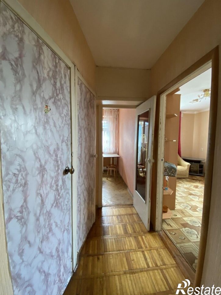 2-комн квартира Черноморская ул., 18