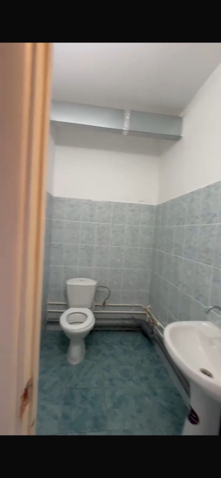 1-комн квартира Авиаторов проспект, 2