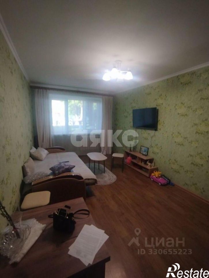 1-комн квартира улица Советской Армии, 210,  д. 210