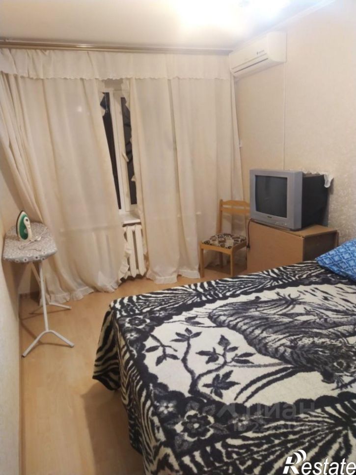 2-комн квартира улица Ефремова, 111,  д. 111