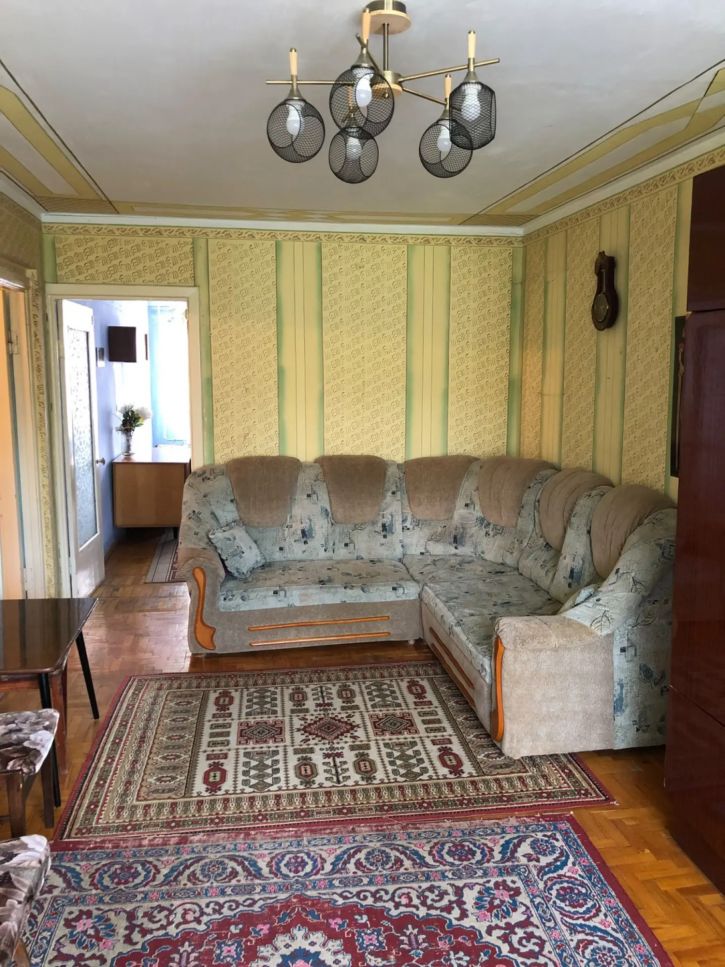 2-комн квартира Азовская ул., 14