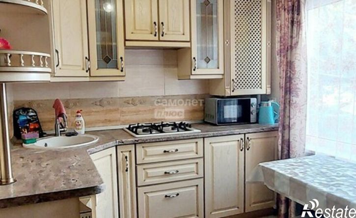 3-комн квартира улица 30 лет Победы, 27,  д. 27