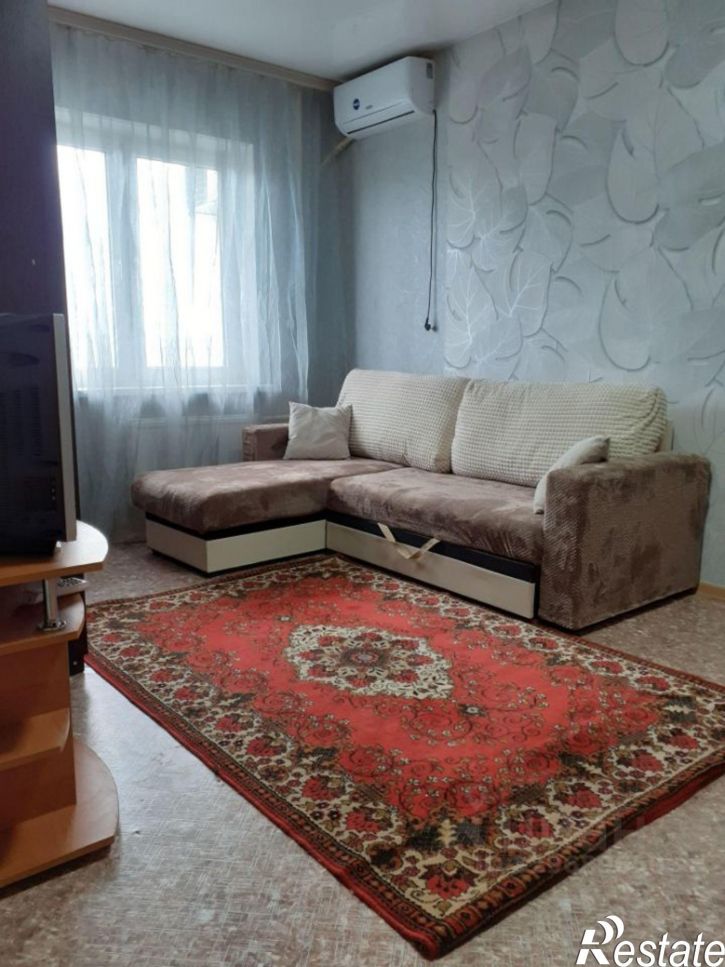 1-комн квартира пр-кт Авиаторов, 4,  д. 4