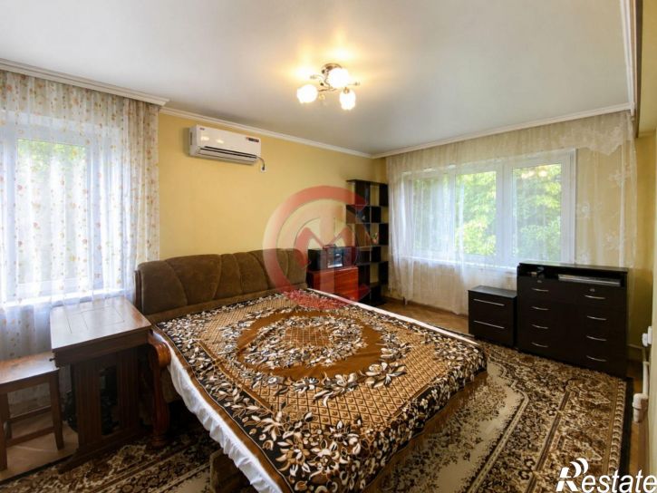 2-комн квартира ул Новороссийская, 80,  д. 80