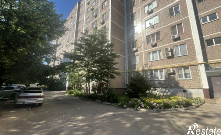 3-комн квартира Новороссийская улица, 44,  д. 44