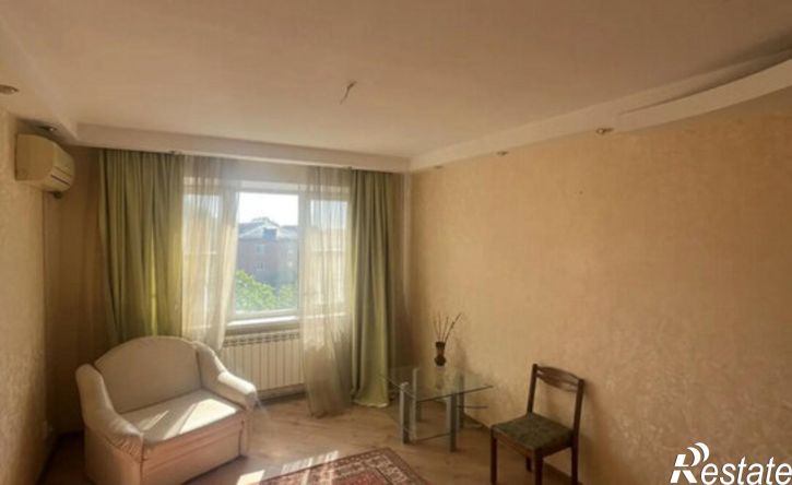 3-комн квартира Новороссийская улица, 44,  д. 44
