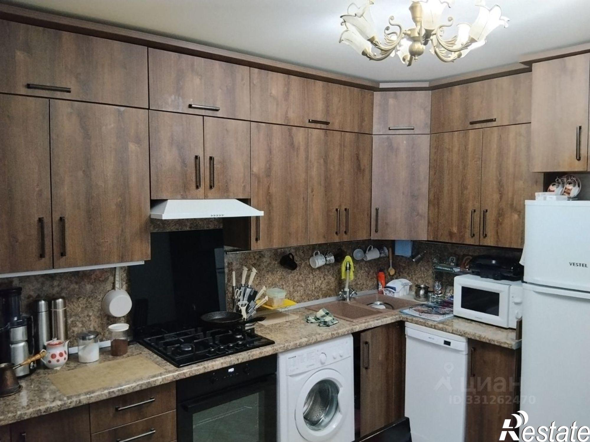 Купить дачу, дом, коттедж за 12 500 000 рублей на ул Поветкина, 12