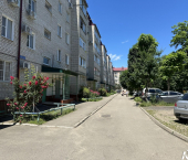 3-комн, 60кв м, этаж 5/5 Каспарова ул., 1