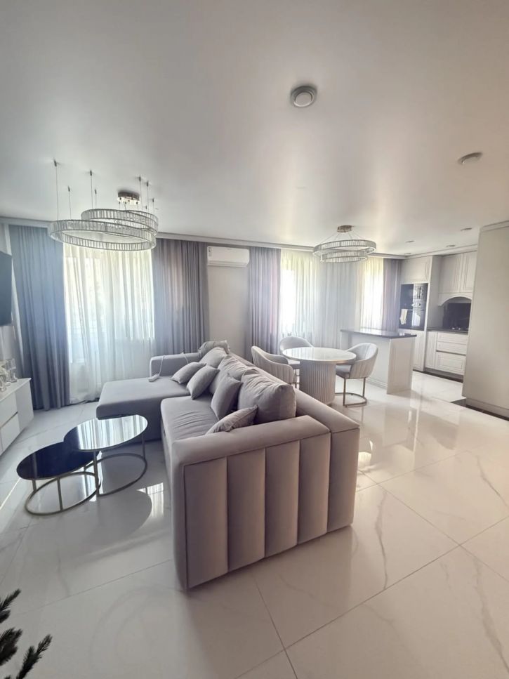 3-комн квартира Ленина ул., 82