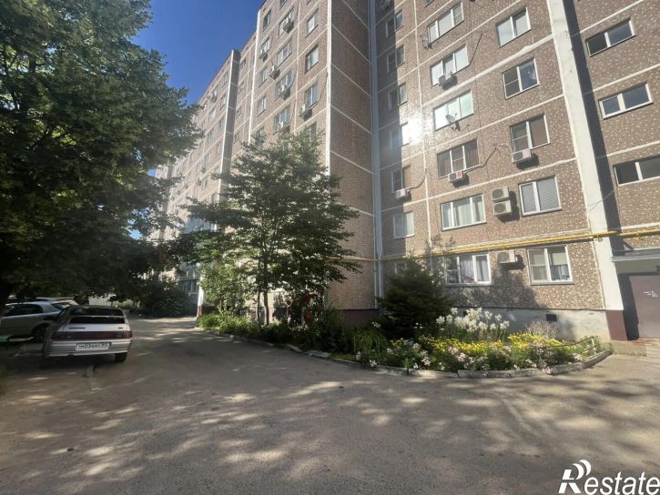 3-комн квартира Новороссийская ул., 44