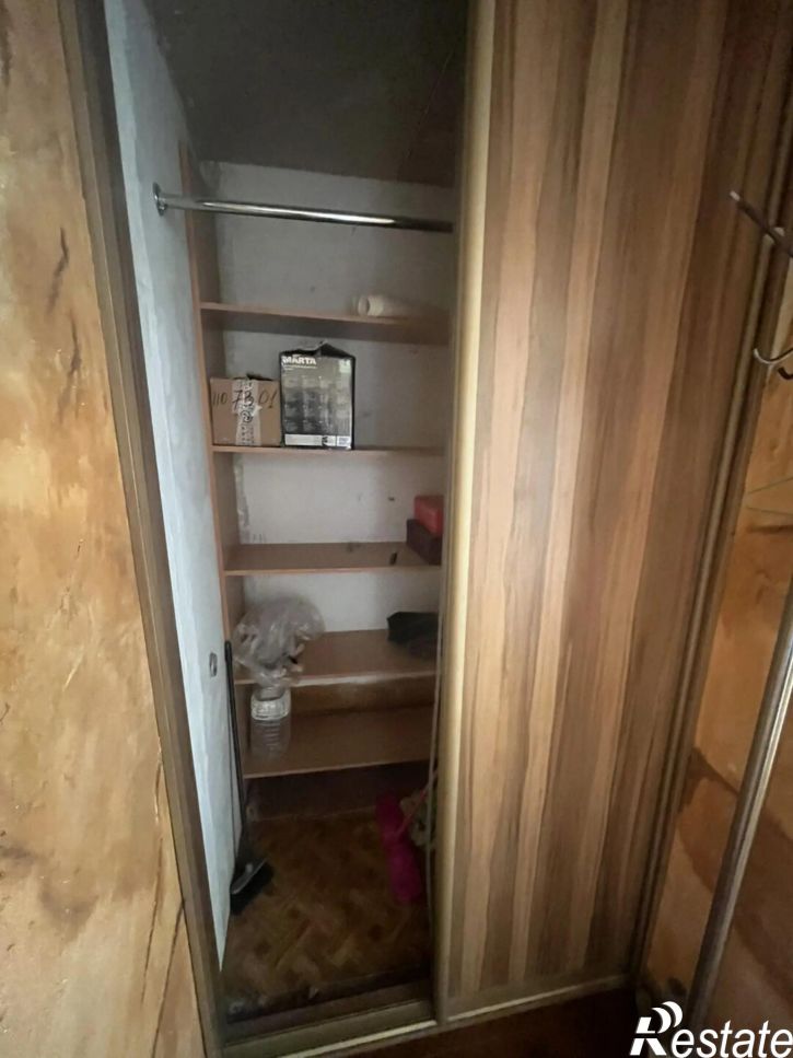 3-комн квартира Новороссийская ул., 44