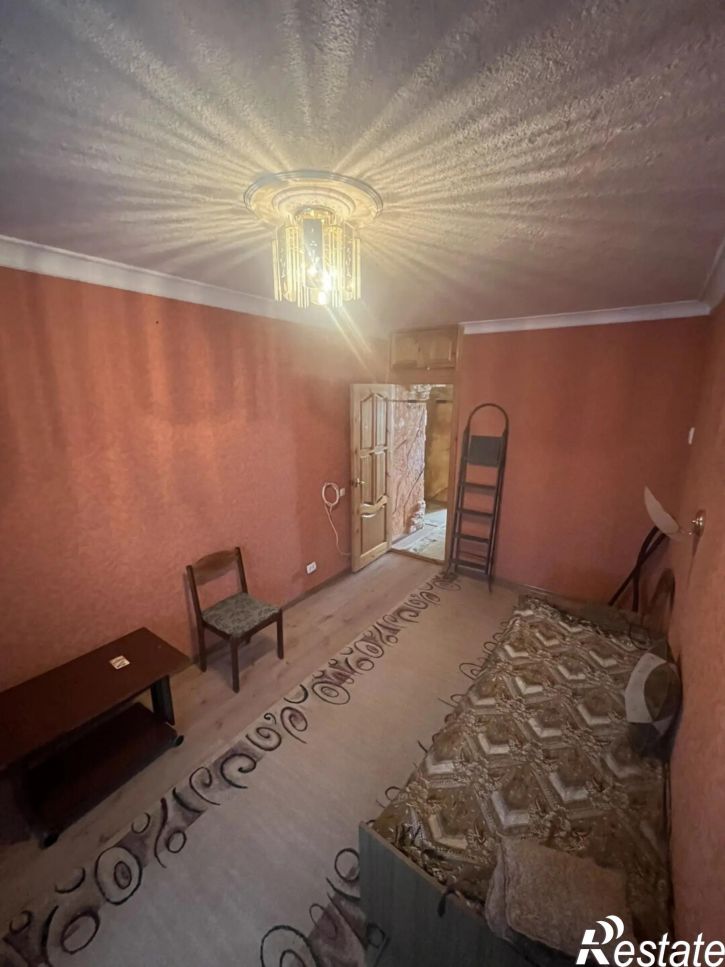 3-комн квартира Новороссийская ул., 44