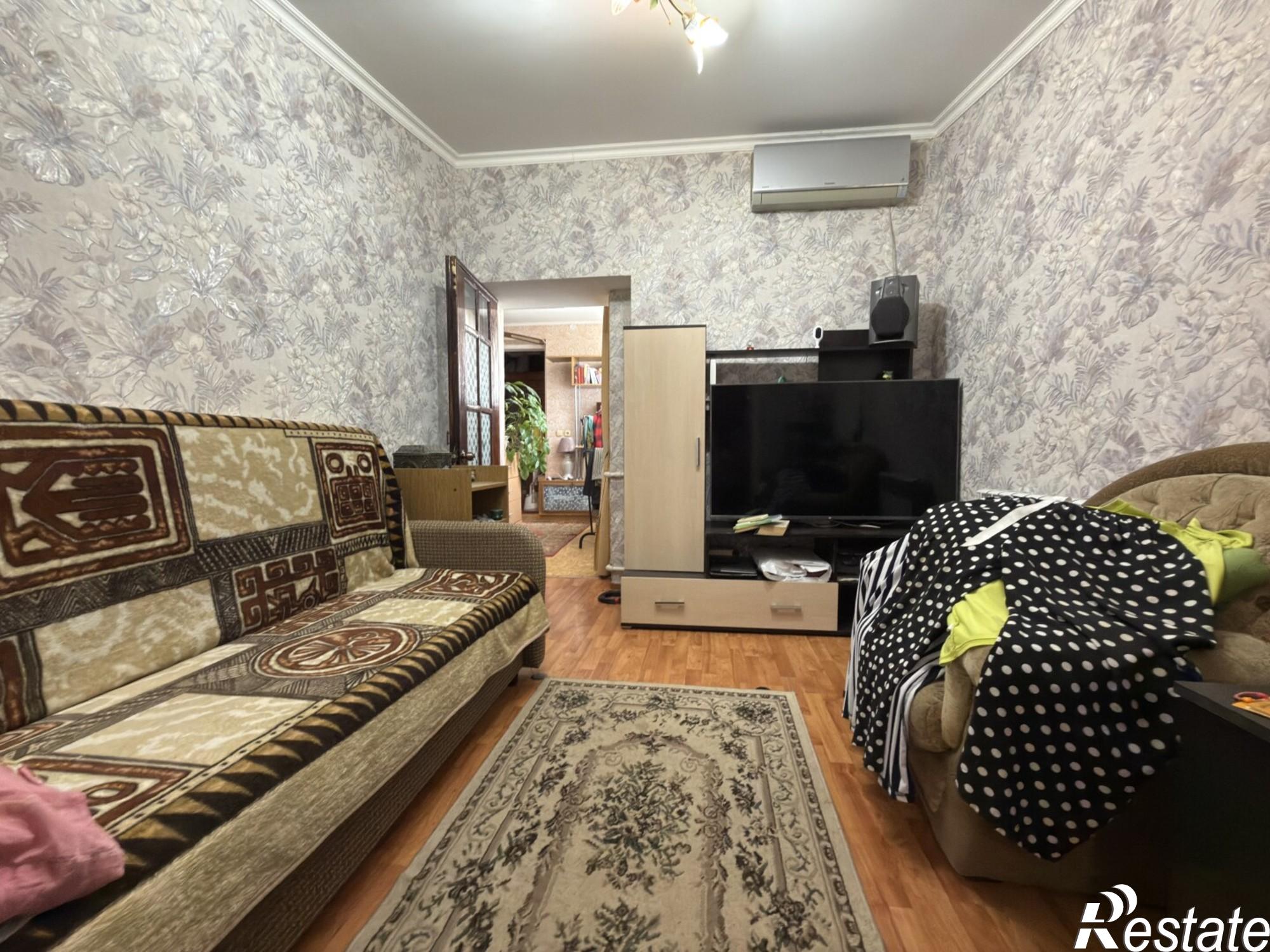 Купить дачу, дом, коттедж за 3 000 000 рублей на Розы Люксембург ул., 64