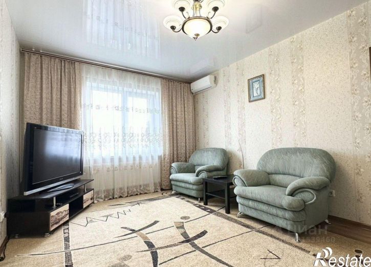 2-комн квартира улица Советской Армии, 44,  д. 44