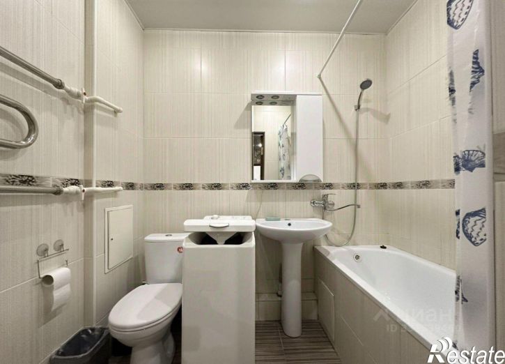 2-комн квартира улица Советской Армии, 44,  д. 44