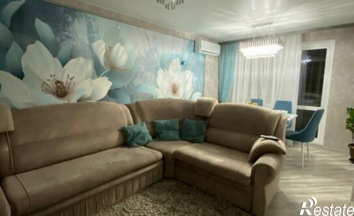3-комн квартира Новороссийская улица, 108,  д. 108