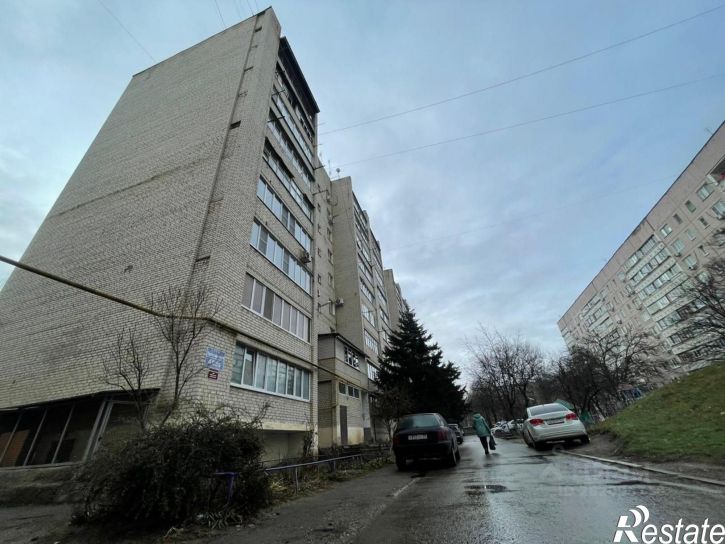 3-комн квартира ул Луначарского, 408,  д. 408