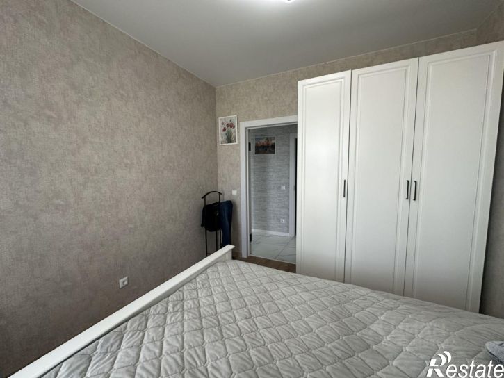 2-комн квартира 8-й микрорайон, 8к2
