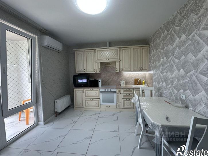 2-комн квартира 8-й микрорайон, 8к2