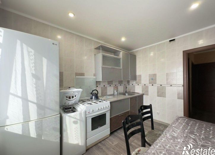 3-комн квартира ул Кирова, 92,  д. 92