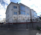 2-комн, 100кв м, этаж 2/3 ул 11-я Линия, 16