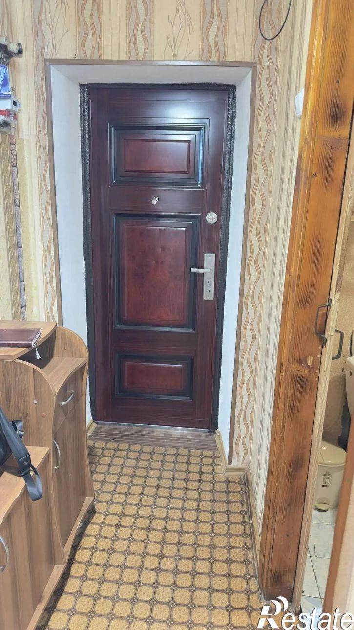 2-комн квартира Черноморская ул., 32