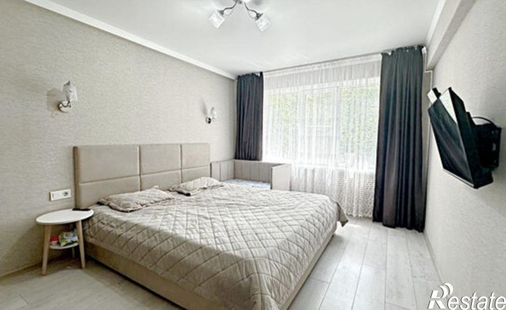 3-комн квартира ул Каспарова, 5,  д. 5