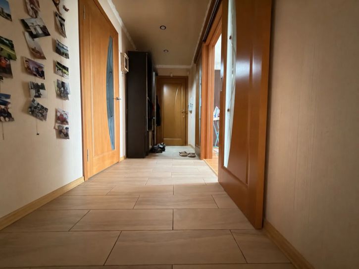 3-комн квартира Луначарского ул., 102