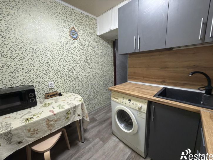 3-комн квартира Советской Армии ул., 222/1