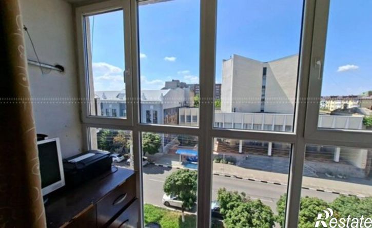 3-комн квартира ул Свердлова, 71,  д. 71